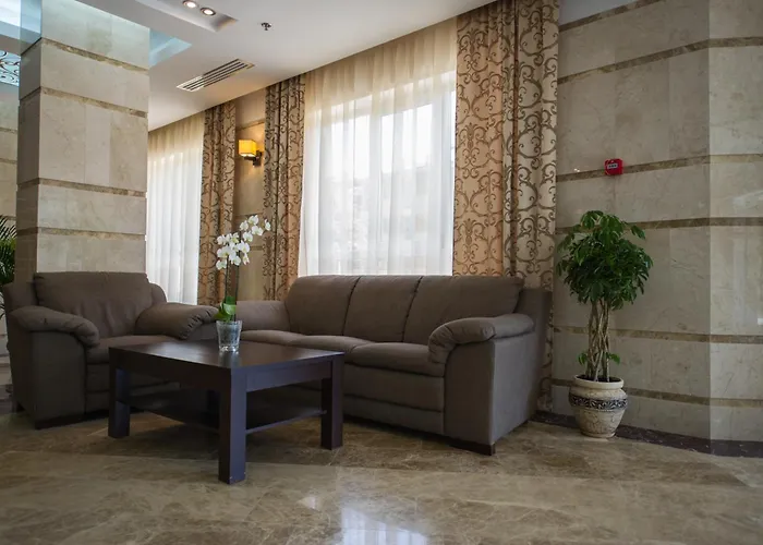 Lisova Pisnia Resort Hotel Трускавець